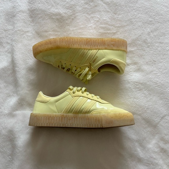 adidas Shoes - Adidas Samba Sneakers